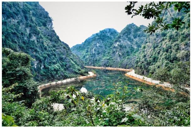 dam van long ninh binh